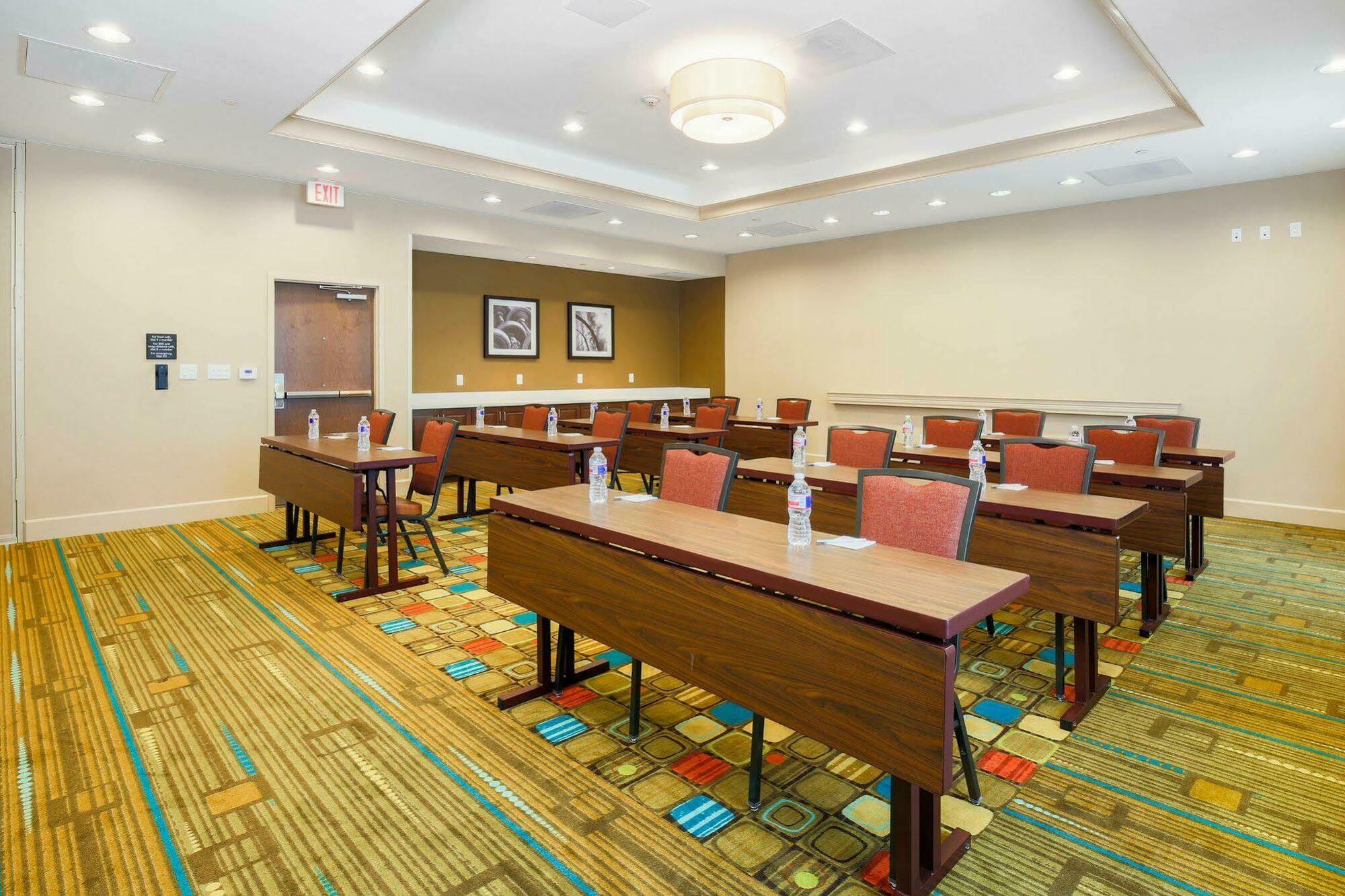 Hampton Inn & Suites Dallas/Frisco North-Fieldhouse Usa Экстерьер фото